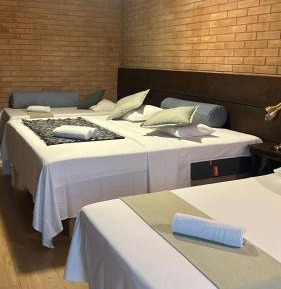 Deluxe Family Suite