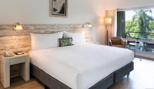 Deluxe Room with King Bed and Jungle View