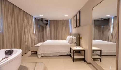 King Suite with Spa Bath