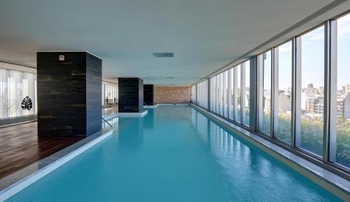 One-Bedroom Apartment with Pool View