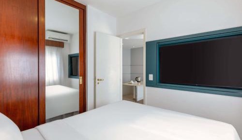Superior Apartment with Two Single Beds