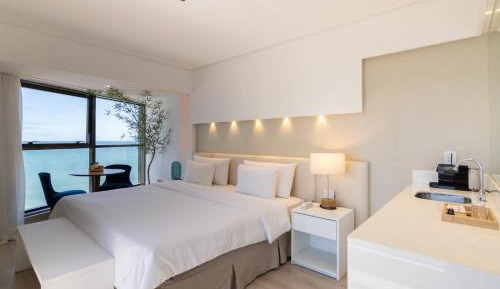 King Suite with Ocean View