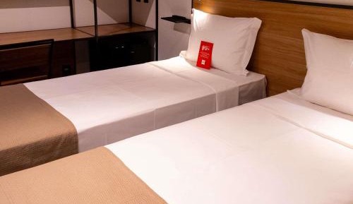 Apartment with Two Single Beds