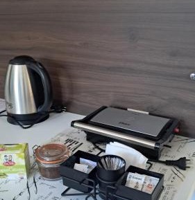 Deluxe Room (1 adult + 1 child)
