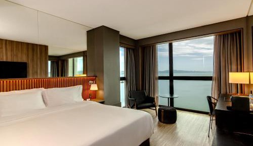 Luxury King Room with Sea View 