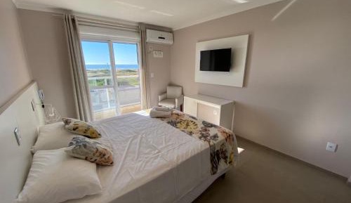 Deluxe Family Suite