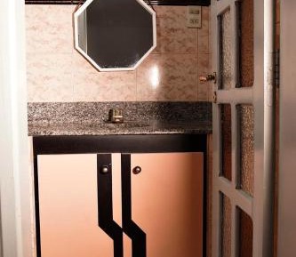 Studio with Spa Bath