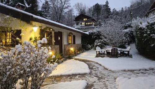 Deluxe Bungalow with Garden View