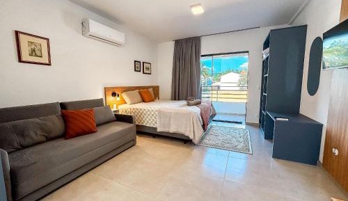 Studio Apartment with Balcony