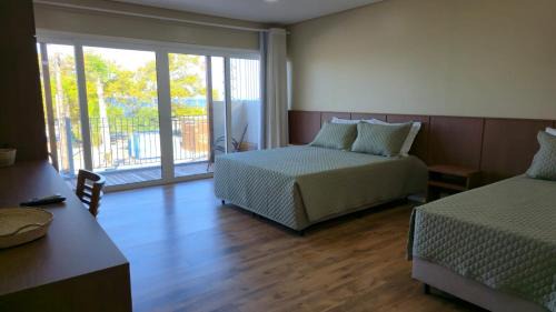 Deluxe Suite with Sea View