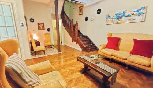 Standard Double Room with Shared Bathroom