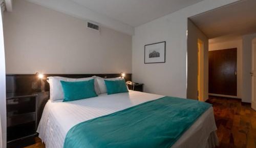 Premier Suite (2 Adults)