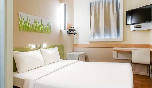 Functional rooms with mini-bar for up to 2 people
