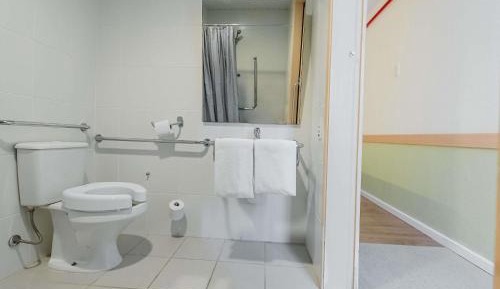 Standard Double Room - Disability Access