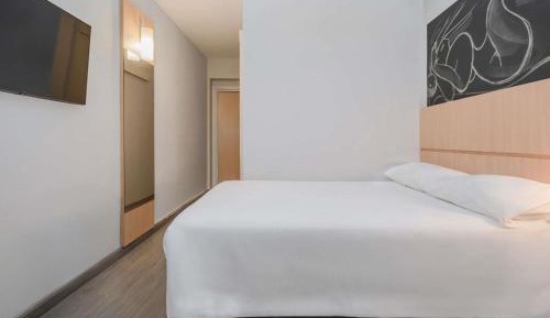 Standard One Double Bed