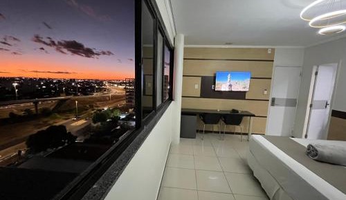 Deluxe King Suite