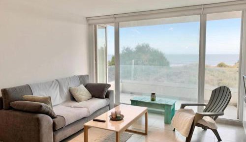 Two-Bedroom Apartment with Balcony and Sea View