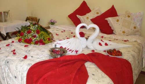 Honeymoon Suite