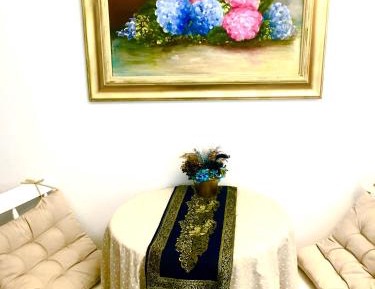 Deluxe Queen Suite