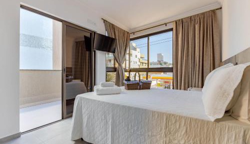 Double Room with Balcony