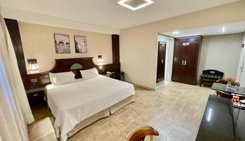 King Room