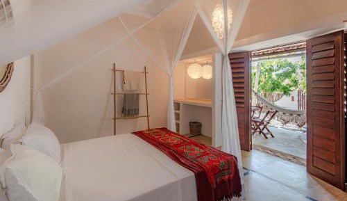 Queen Room with Garden View