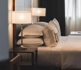 Executive Deluxe Room (2 Adults + 1 Child)