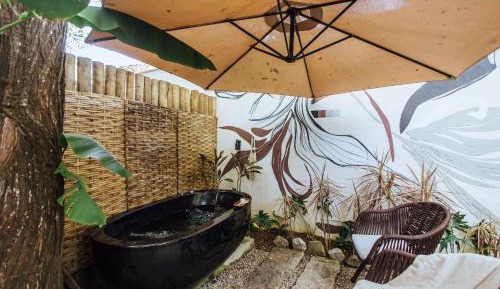 Suíte Jardim com Banheira