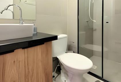 Studio Apartment with Queen Bed