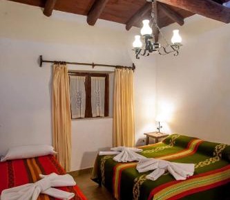 Triple Room with Private Bathroom