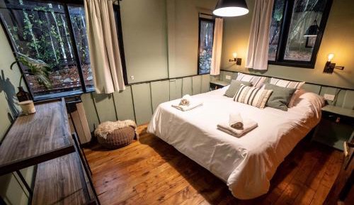 Bungalow (8 Adults)