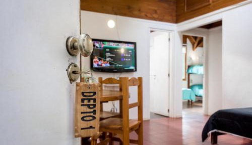 Two-Bedroom Apartment with Mountain View