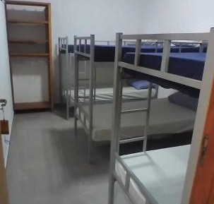 Basic Triple Room with Shared Bathroom