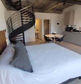 Duplex Quadruple Room