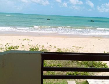One-Bedroom Apartment with Sea View