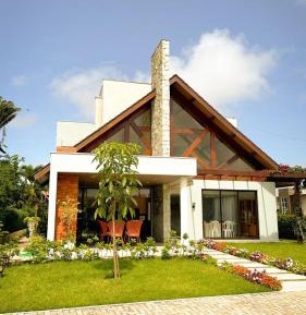 Six-Bedroom House