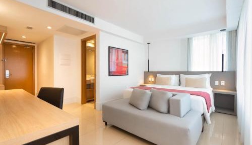 1 Queen Bed, Premium Room, Non-Smoking