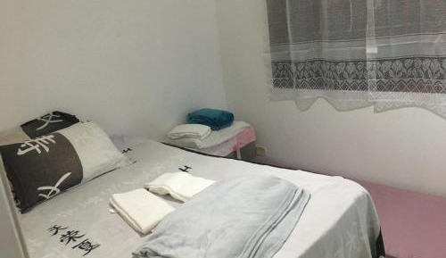 Economy Triple Room
