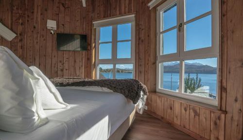 Double or Twin Room with Lake View