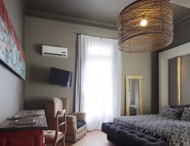 Superior Deluxe Double or Twin Room 