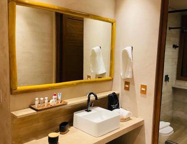 Deluxe Suite with Sea View