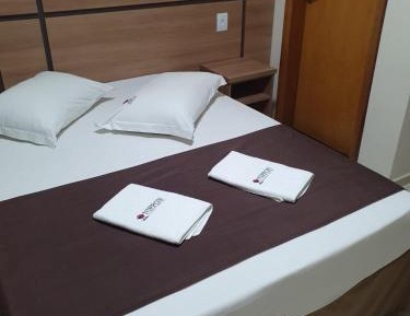 Standard Double Suite