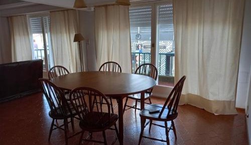 Apartment with City View