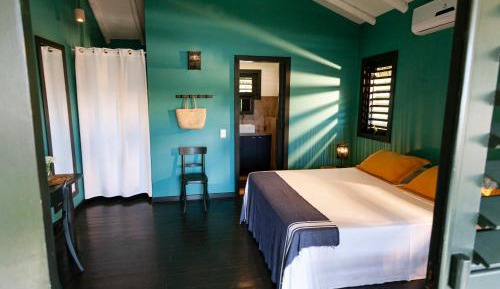 Queen Suite with Garden View