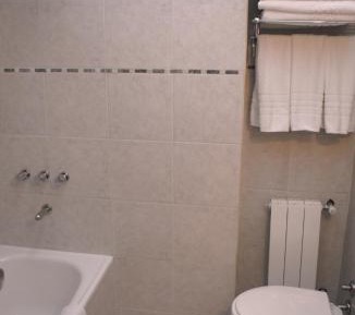 Apartment (4 Adults)