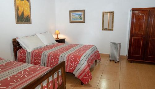 Basic Triple Room