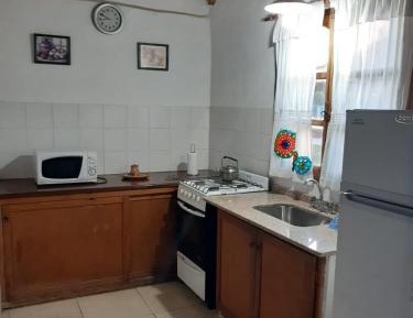 Bungalow (6 Adults)
