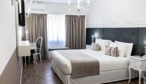 Classic Quadruple Room