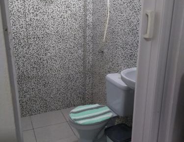 Quadruple Room with Private Bathroom