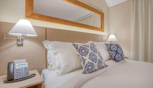 Queen Room - Mobility Access/Non-Smoking